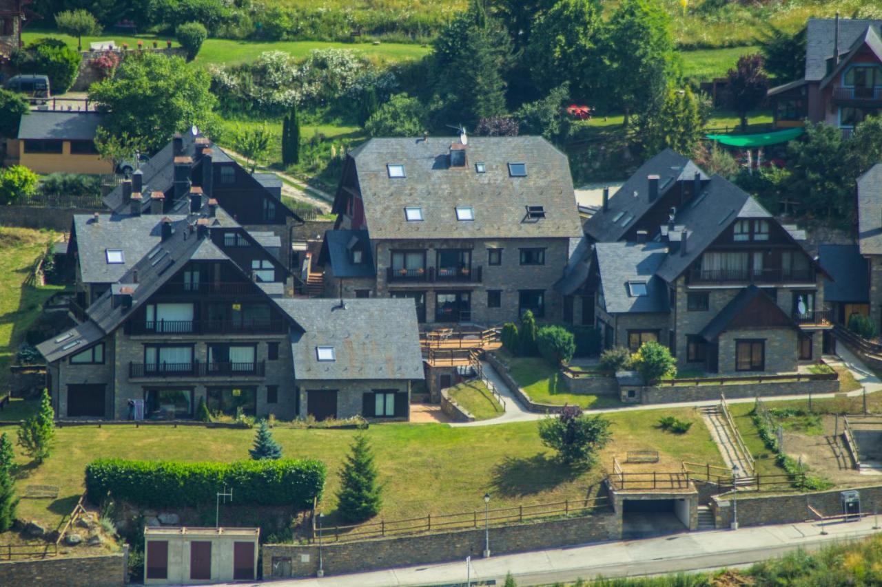 Tierras De Arán Hotel Betlán Buitenkant foto